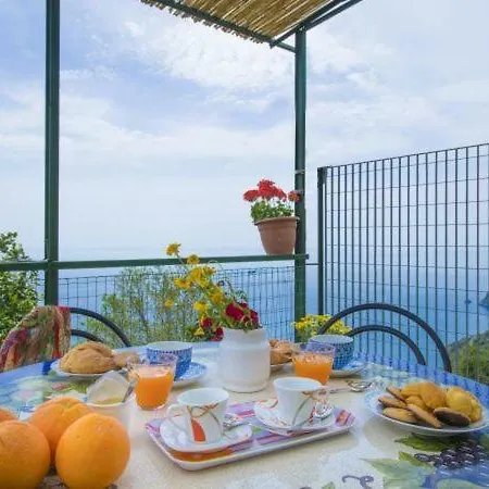 Tovere Sleeps 2 Wifi T786336 * קונקה דיי מריני